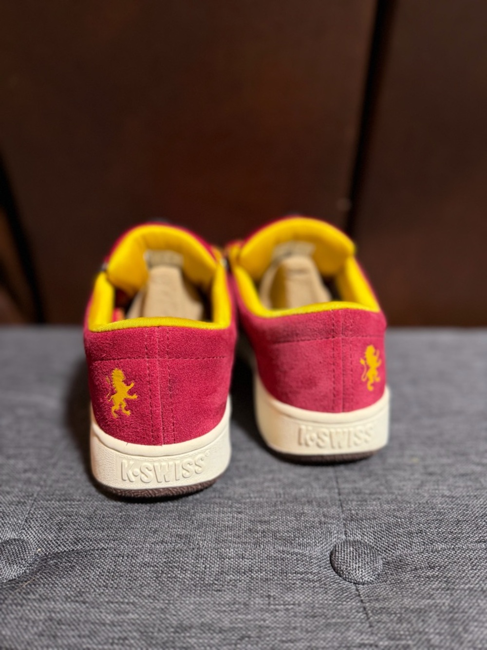 K-Swiss x Harry Potter Classic 2000 Gryffindor Sneakers - Women's Size 6 - Picture 5 of 11